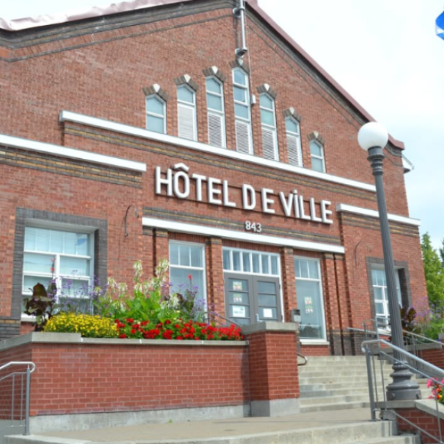 Ville de Saint-Joseph-de-Beauce - <strong>Error:</strong> Undefined index: cat_name<br><strong>Line:</strong> 286<br><strong>File:</strong> tpl-listing.php<br> - 