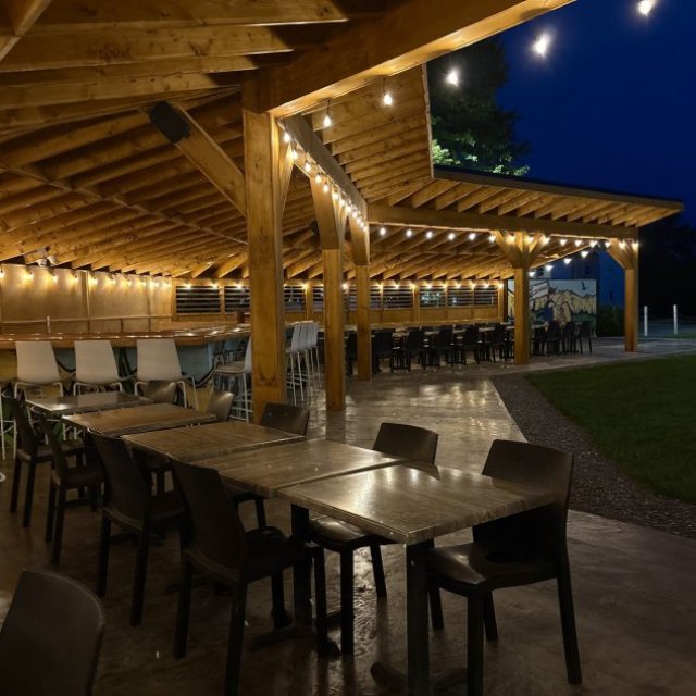 Saindoux Restaurant BBQ - <strong>Error:</strong> Undefined index: cat_name<br><strong>Line:</strong> 286<br><strong>File:</strong> tpl-listing.php<br> - 