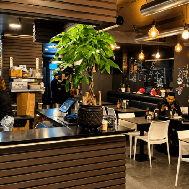 Restaurant I AM PHO (Downtown) - <strong>Error:</strong> Undefined index: cat_name<br><strong>Line:</strong> 462<br><strong>File:</strong> tpl-listing.php<br> - 