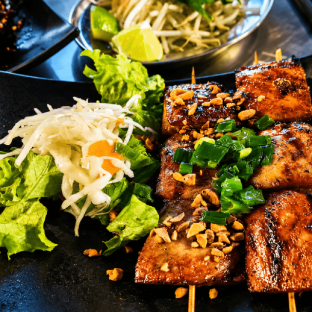 Restaurant I AM PHO (Downtown) - <strong>Error:</strong> Undefined index: cat_name<br><strong>Line:</strong> 462<br><strong>File:</strong> tpl-listing.php<br> - 